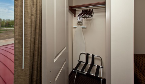 Room, 2 Queen Beds, Accessible, Non Smoking