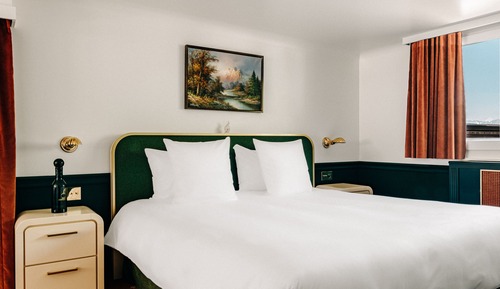 Suite (Panorama)