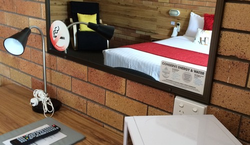Deluxe Queen Room 