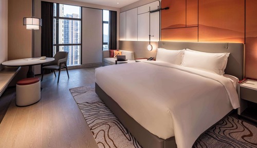 Superior Room, 1 King Bed