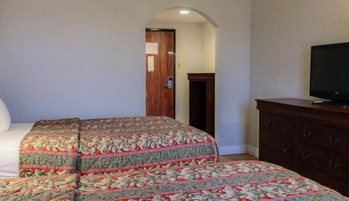 Double Room, 2 Double Beds
