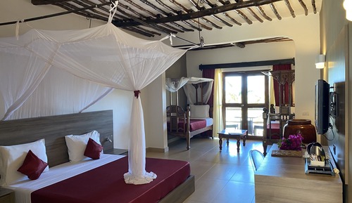 Triple Room