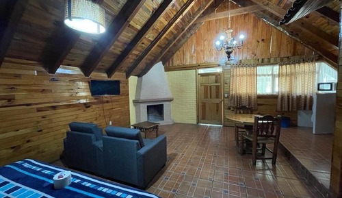 Chalet, 1 King Bed, Fireplace