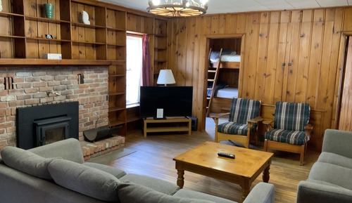 Standard Cottage, 3 Bedrooms, Fireplace, Lake View (Muskoka)