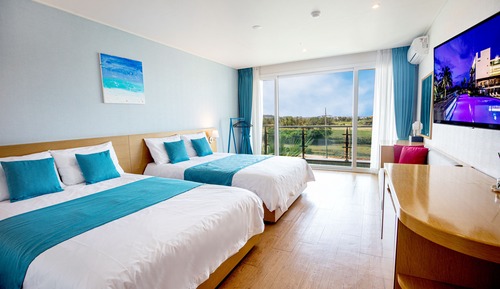 Superior Twin Room, Garden View