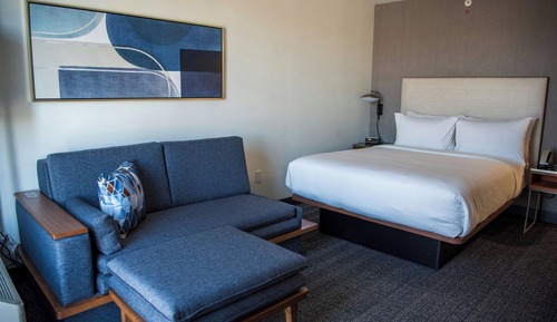 Room, 1 Queen Bed with Sofa bed