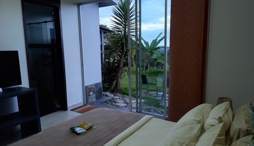 Exclusive Suite, 1 Bedroom, Ensuite, Garden View (Green Gardens)
