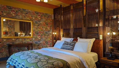 Deluxe Suite, Pool View