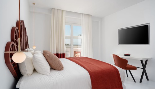Junior Suite with Hot Tub Sea View