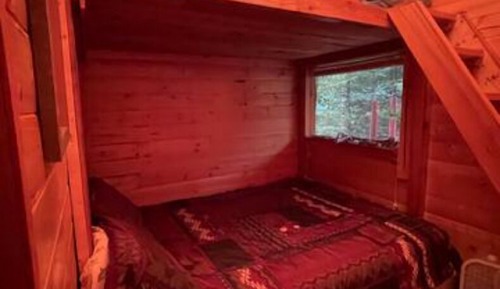 Signature Cabin