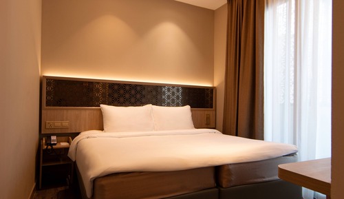 Premier Room