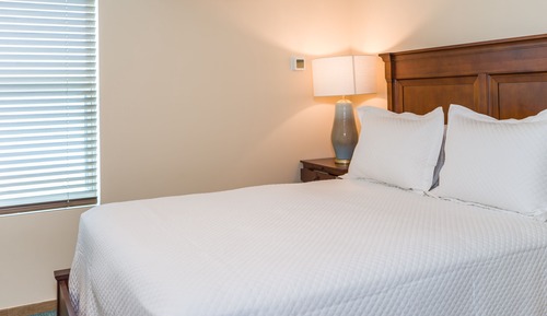 Room 209 – Two-bedroom suite