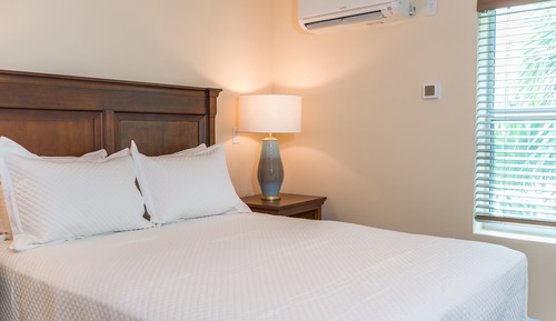 Room 211 – Two-bedroom suite