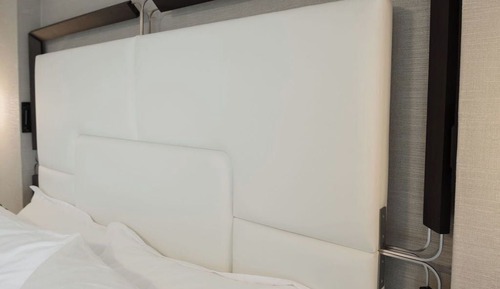 Premium Room, 1 King Bed, Non Smoking