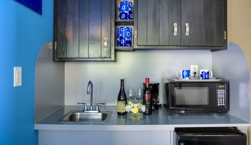 Classic Contemporary 7