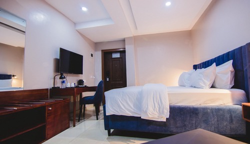 Deluxe Single Room