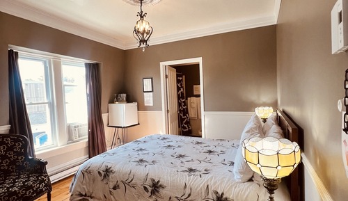 Royal Room