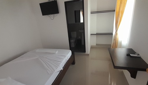 Basic Single Room