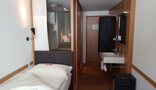 Single Room, City View