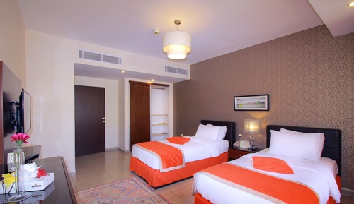 Suite, 2 Bedrooms, City View