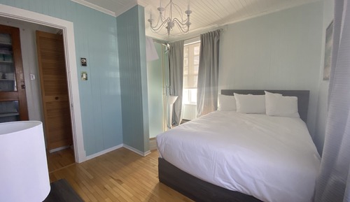 Family House, Multiple Bedrooms, Sea View