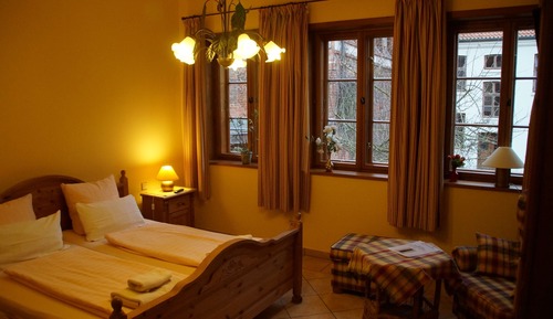 Double or Twin Room, Private Bathroom