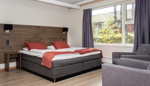 Deluxe Single Room