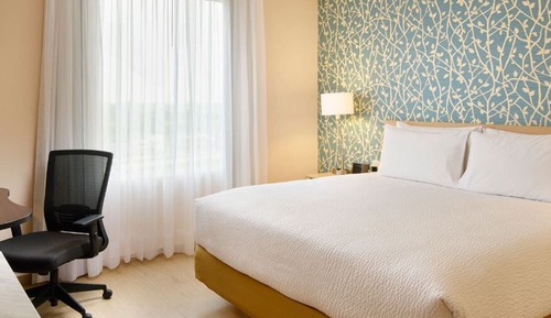 Room, 1 King Bed, Non Smoking, City View
