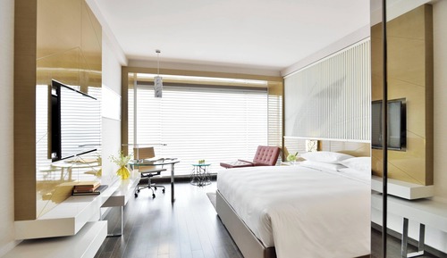 Room, 1 King Bed, Non Smoking, City View