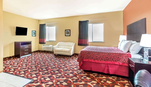 Suite, 1 King Bed, Non Smoking