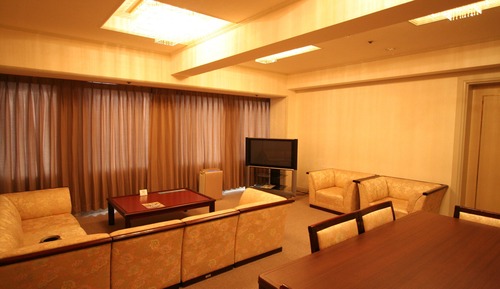 Suite, 2 Twin Beds, Non Smoking