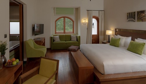 Deluxe Room, 1 Bedroom, Non Smoking, Garden View