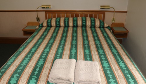 Queen Room