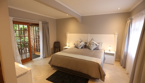 Deluxe Room (Honeymoon)