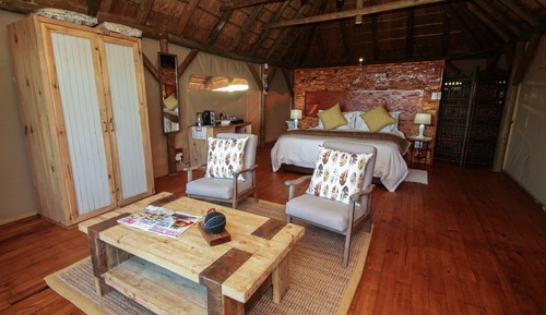 Country Luxury Safari Tent
