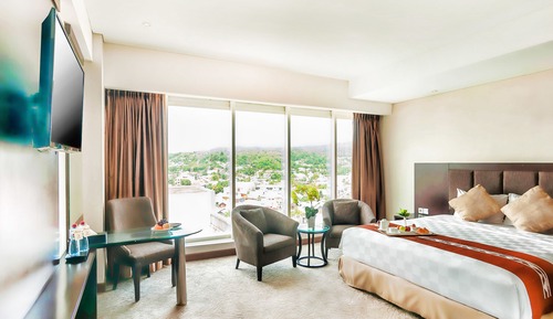 Executive Suite