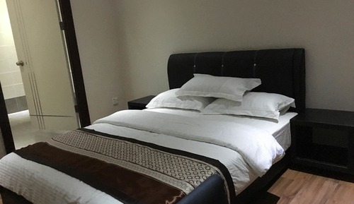Double Room, No Windows