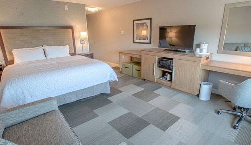 Studio Suite, 1 King Bed, Accessible (Hearing)