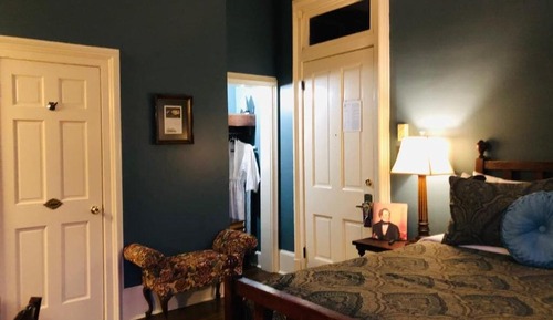 Deluxe Room, 1 Queen Bed, Non Smoking, Refrigerator (Schubert)