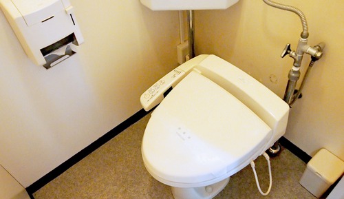 Japanese Style Room (Shared Bathroom)