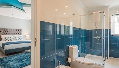 Deluxe Suite, Private Bathroom, Garden View
