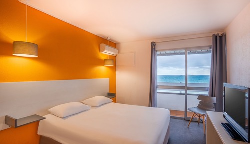 Budget Double Room,Ocean View, located outside Nouvata resort - 5 min walk from Reception