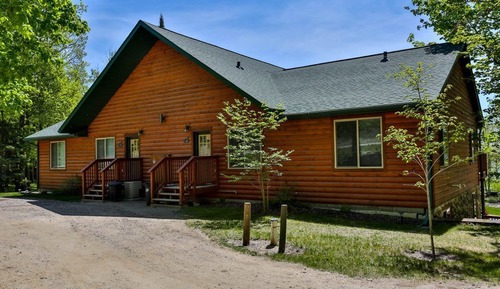 Cabin, 3 Bedrooms, Fireplace (Cabin #16 or #17)