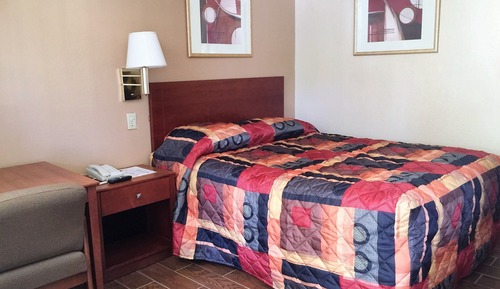 Standard Room, 1 Queen Bed, Non Smoking