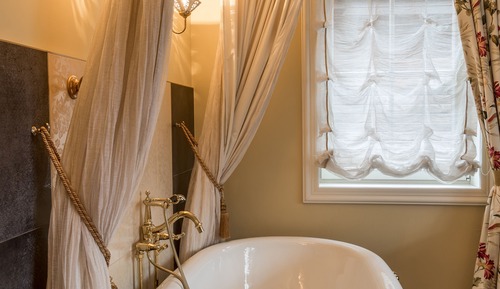 Mini-Suite, Lake View