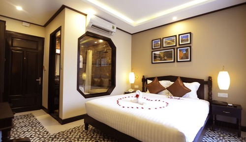 Superior Classic with Bathtub
