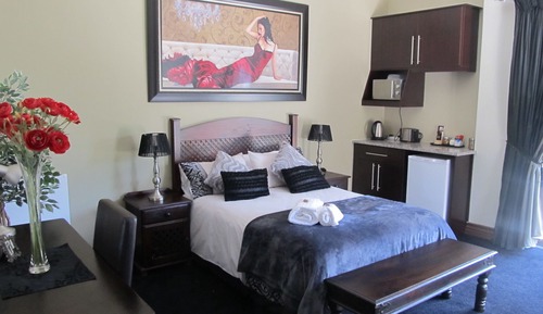 Royal En-suite 6