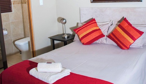 Room 4 Standard En-suite (14)