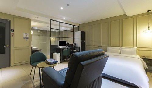 Premium Room