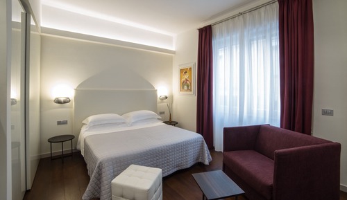 Deluxe Double Room, Partial Sea View